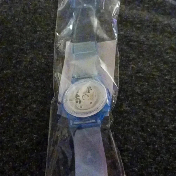 Round Easy Read Watch Simple Transparent Strap Electronic Watch Trendy ..NWT - Picture 4 of 4